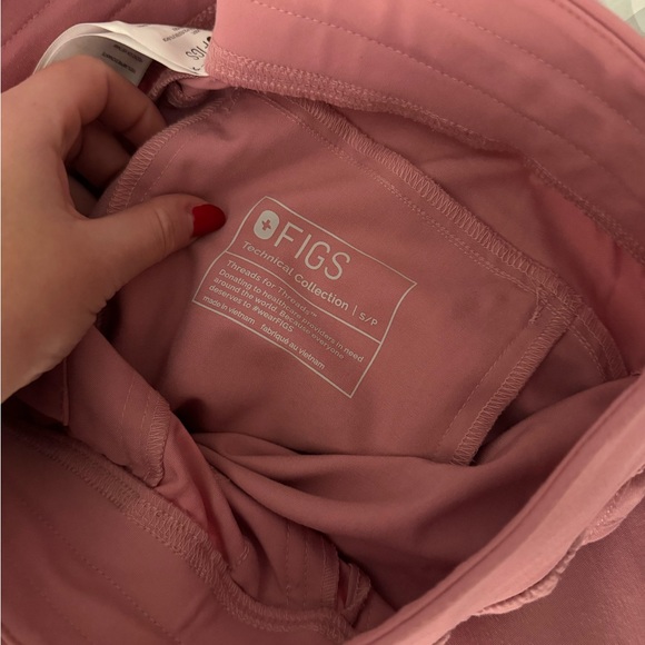 Figs Isabel Rafaela set - Picture 3 of 3